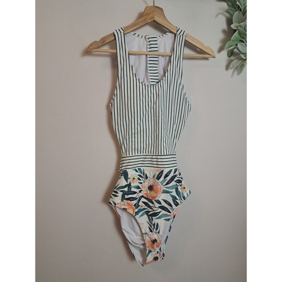 Cupshe Bathing Suit  Floral Bandage One-Piece Swimsuit White Green Pink L - Picture 3 of 6